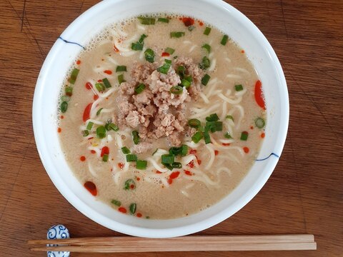 マルちゃん塩ラーメンで白ごま担々麺